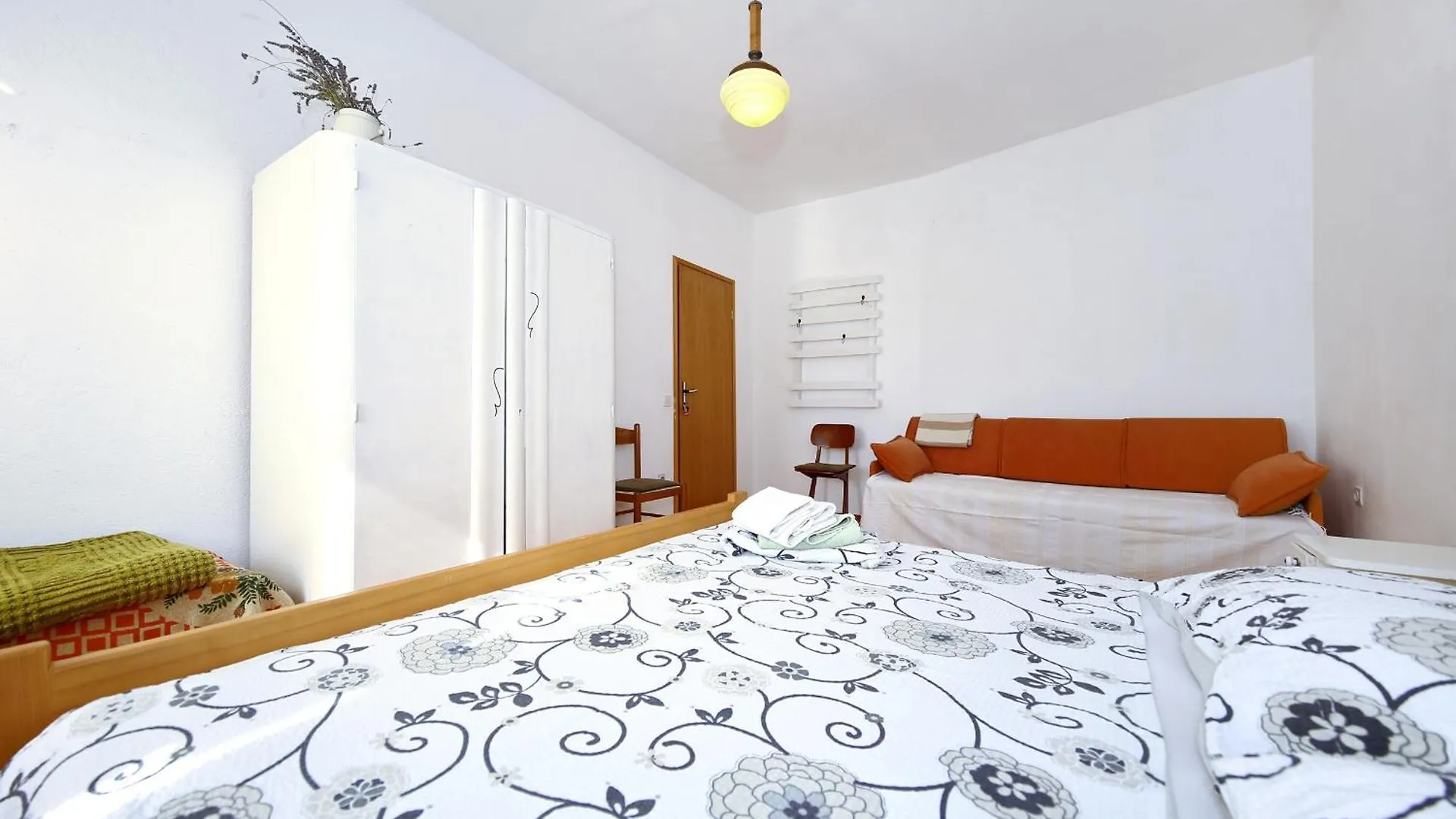 Apartments With A Parking Space Tkon, Pasman - 8411
