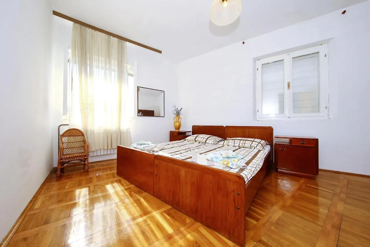 Apartments With A Parking Space Tkon, Pasman - 8411 Croatia